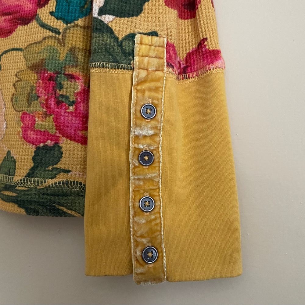 Sundance Floral Melanie Crewneck Top Small Thermal Waffle Knit Velvet Trim Cuff - Picture 8 of 10